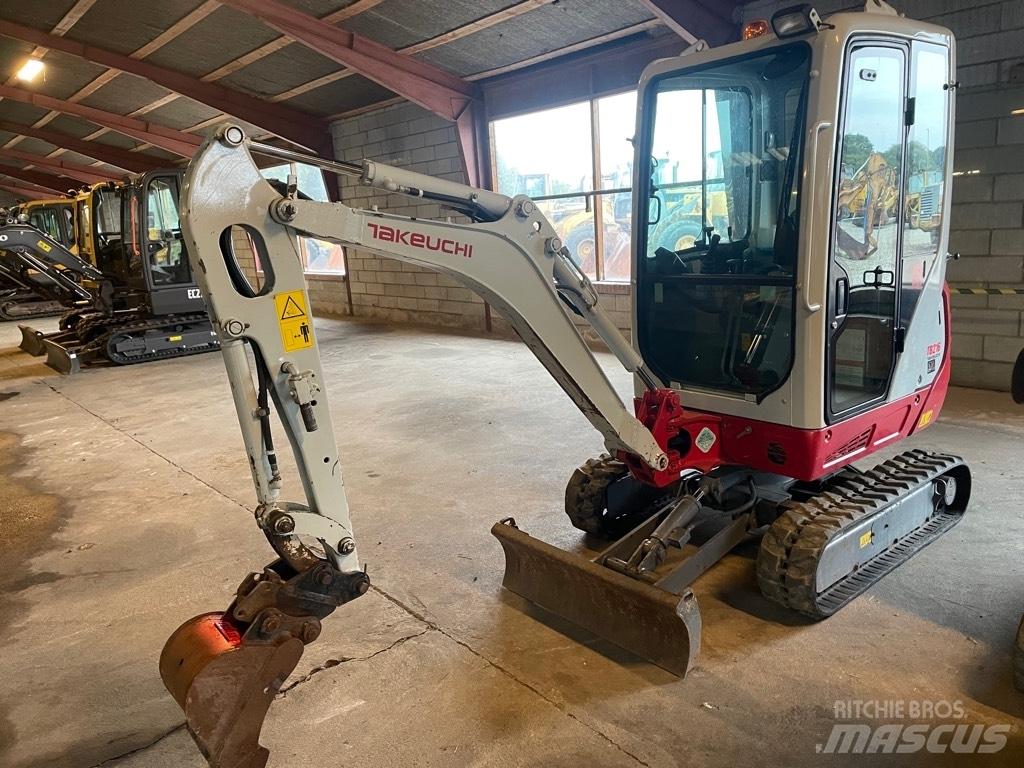 Takeuchi TB216 Мини-экскаваторы