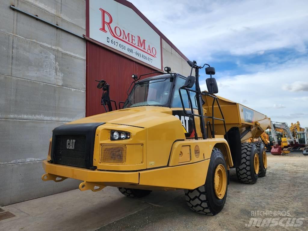 CAT 730 C Шарнирно-сочленённые самосвалы