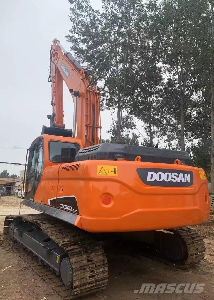 Doosan DX300LC-9C Гусеничные экскаваторы