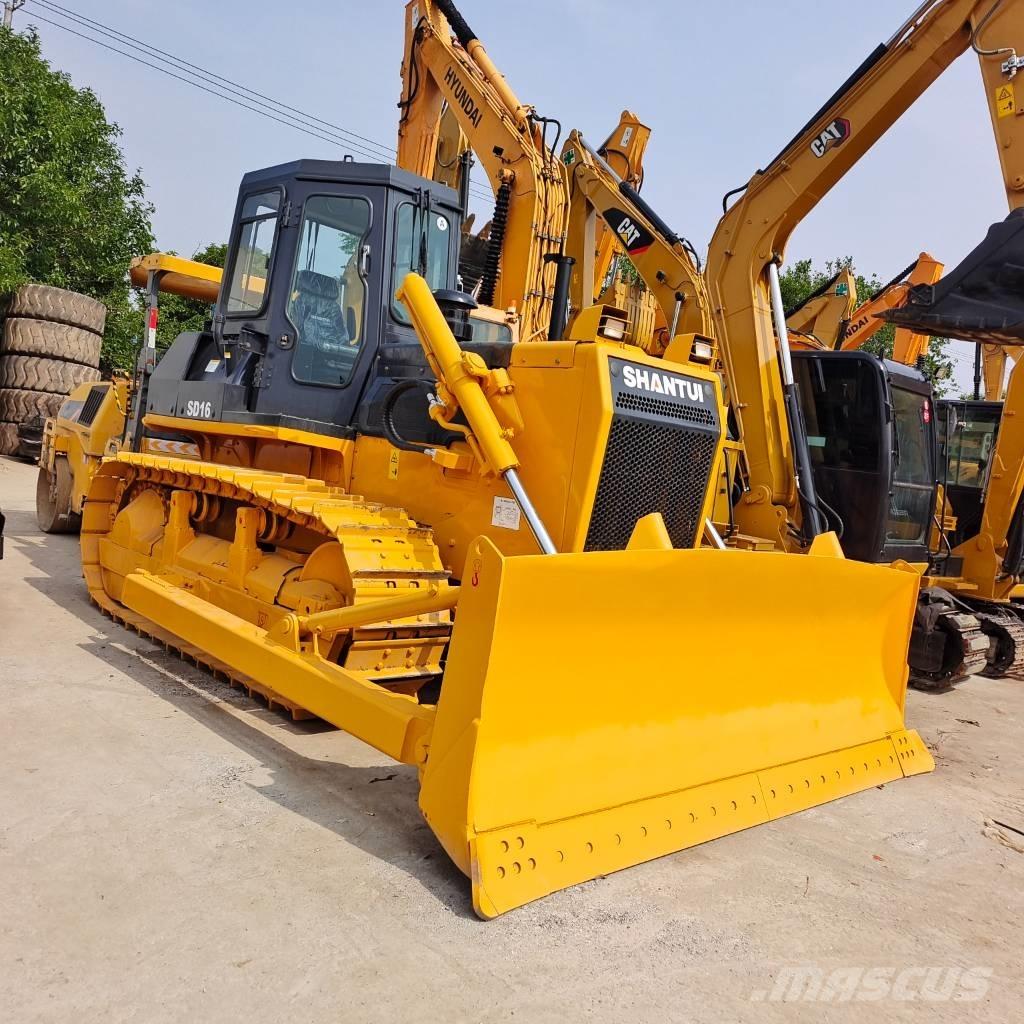 Shantui SD 16 Гусеничные бульдозеры