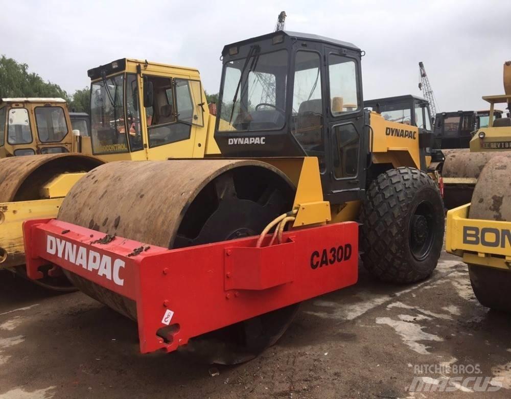 Dynapac ca30d Грунтовые катки