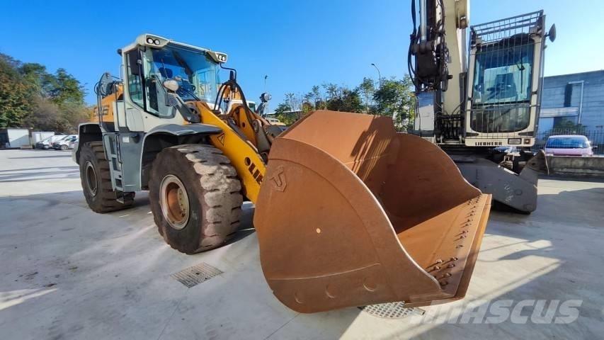 Liebherr L 556 Фронтальные погрузчики