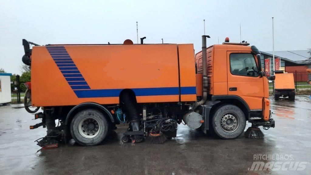 Volvo FM9 + Beam CX800 Уборочные машины