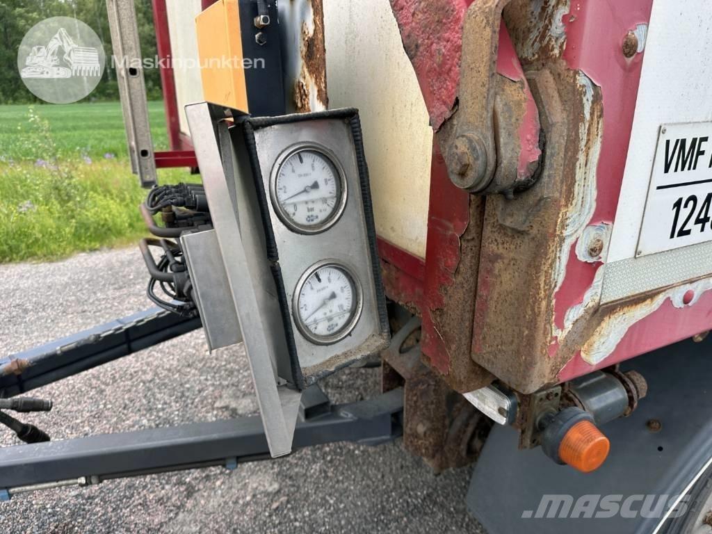  BURE LB360F Прицепы-Щеповозы
