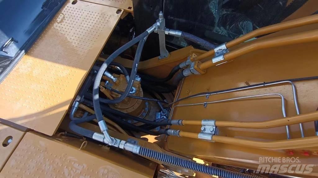 CAT 330 D2 Гусеничные экскаваторы
