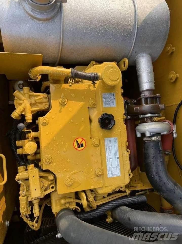 CAT 315 D2GC Гусеничные экскаваторы