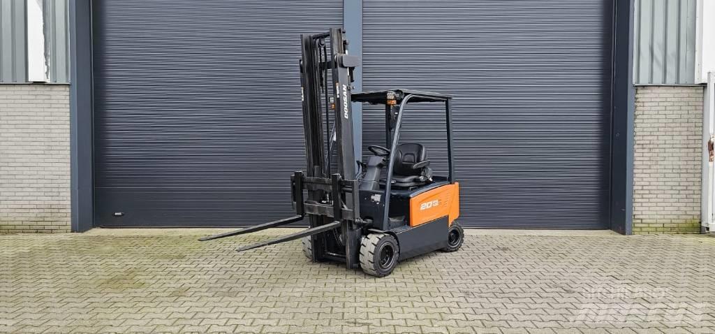 Doosan B20X-7 Электропогрузчики