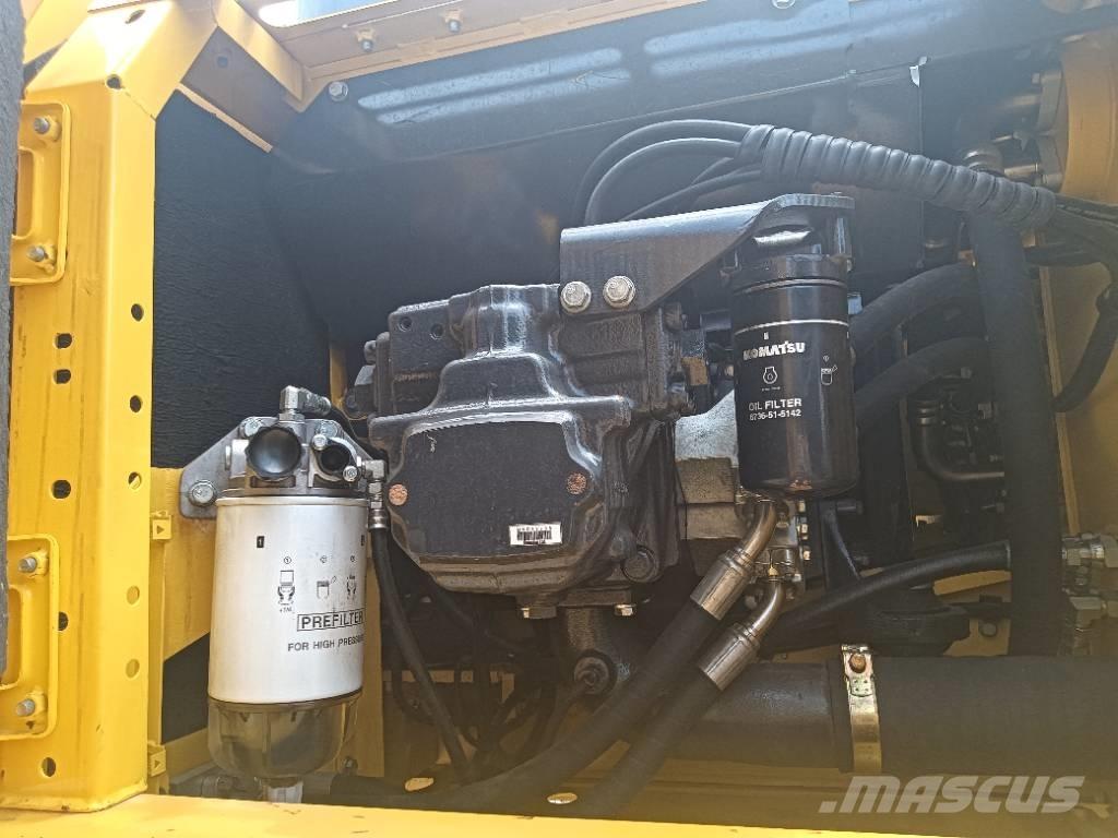 Komatsu PC 240 Гусеничные экскаваторы