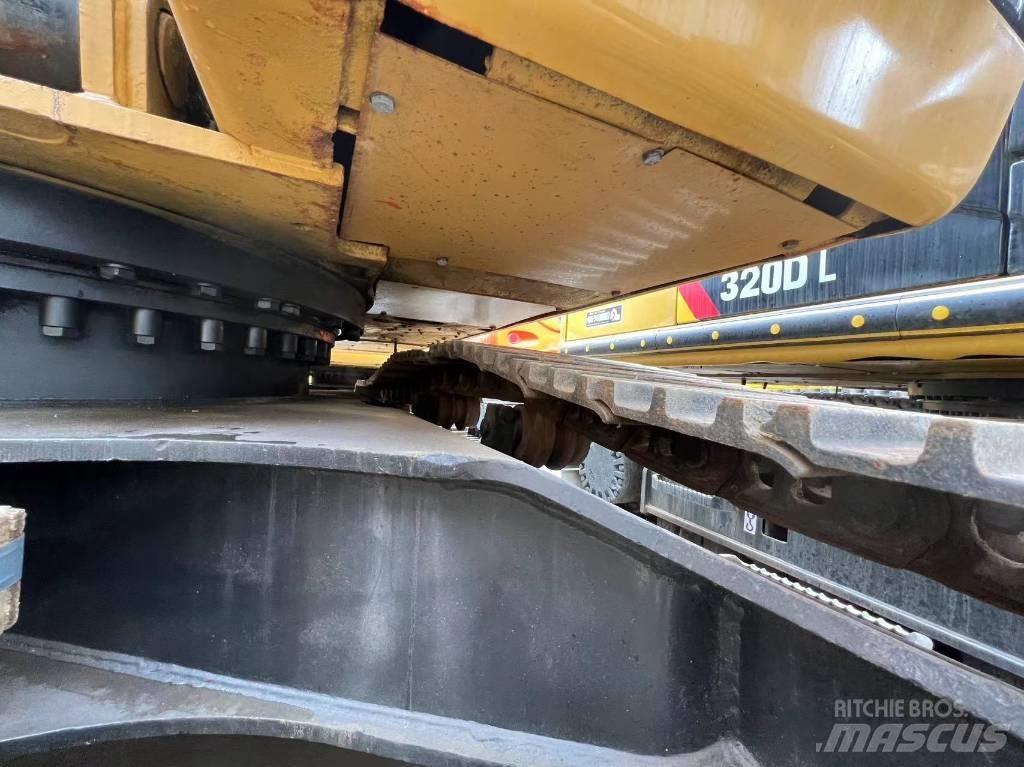 CAT 325 C Гусеничные экскаваторы