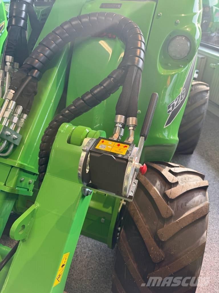 Avant 528 Мини-погрузчики