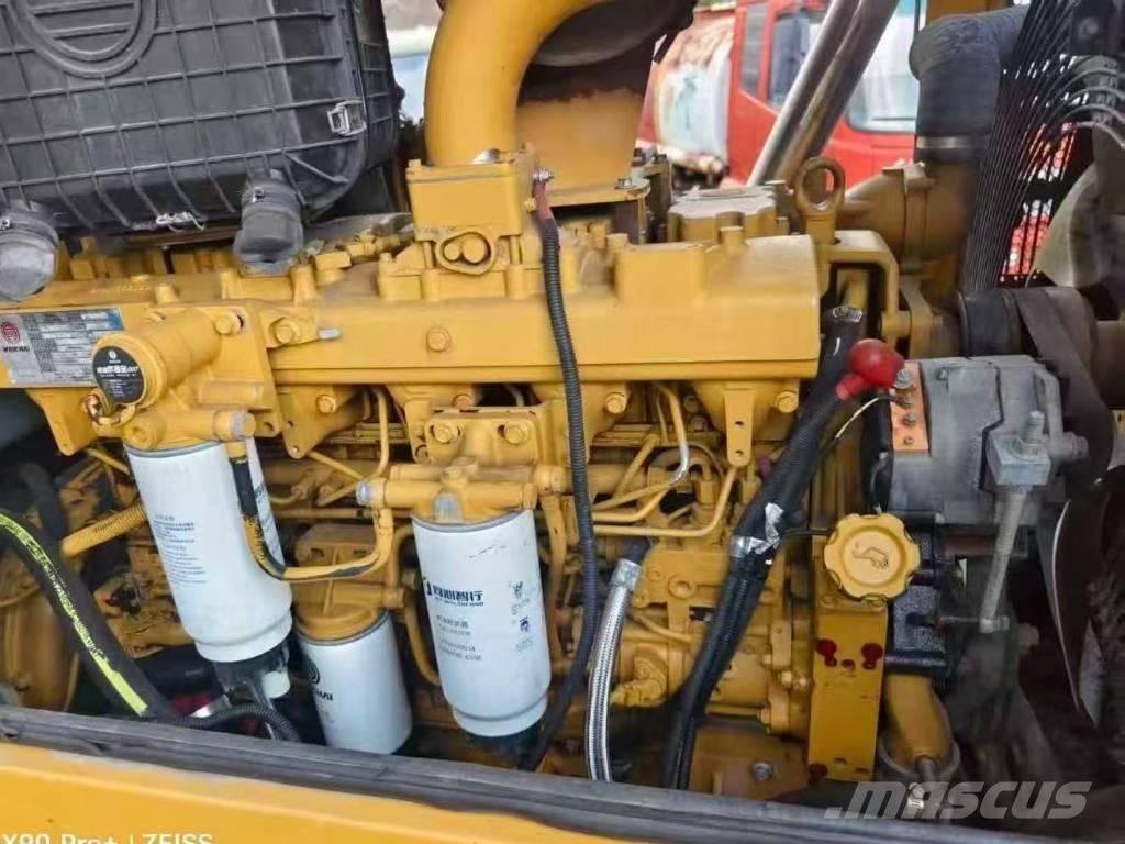 XCMG LW 700 KN Фронтальные погрузчики