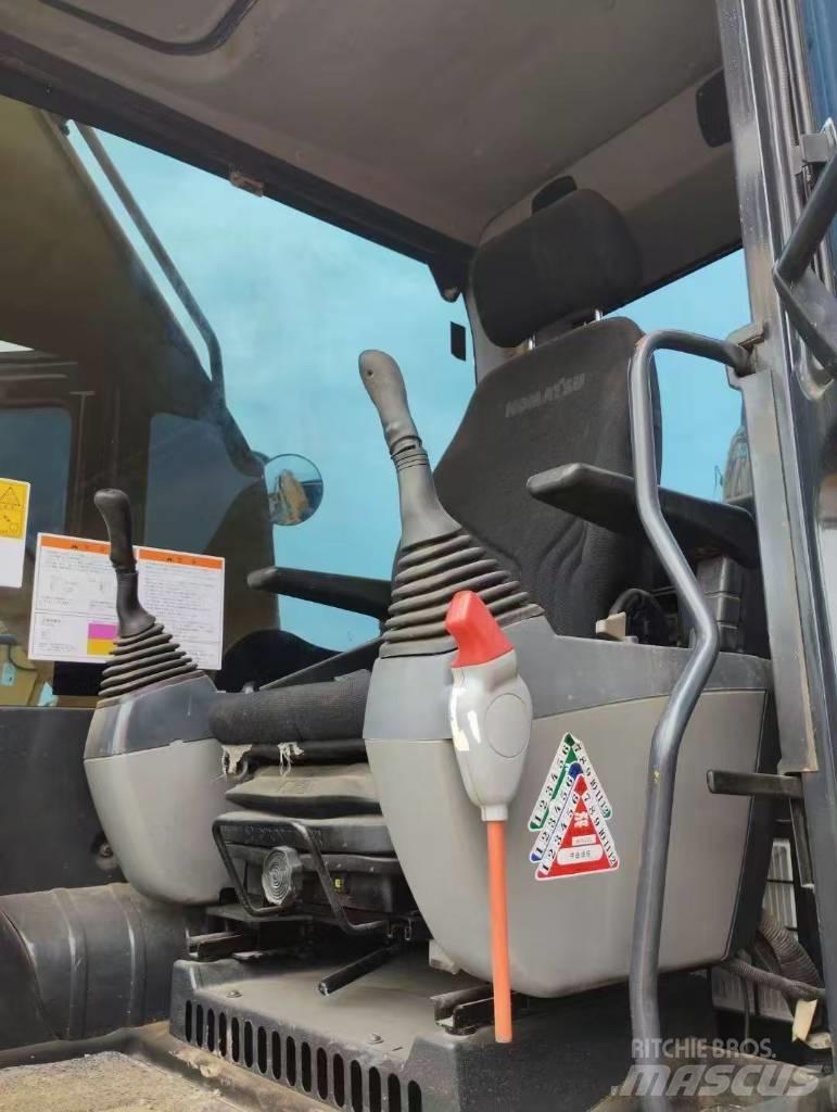 Kobelco 130 Гусеничные экскаваторы