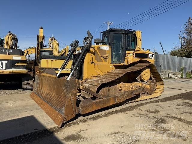 CAT D 6 T LGP Гусеничные бульдозеры
