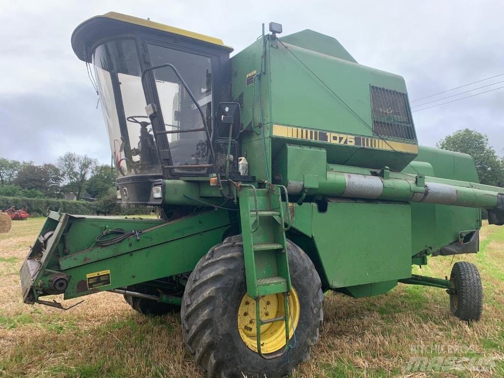 New Holland 1075 Зерноуборочные комбайны