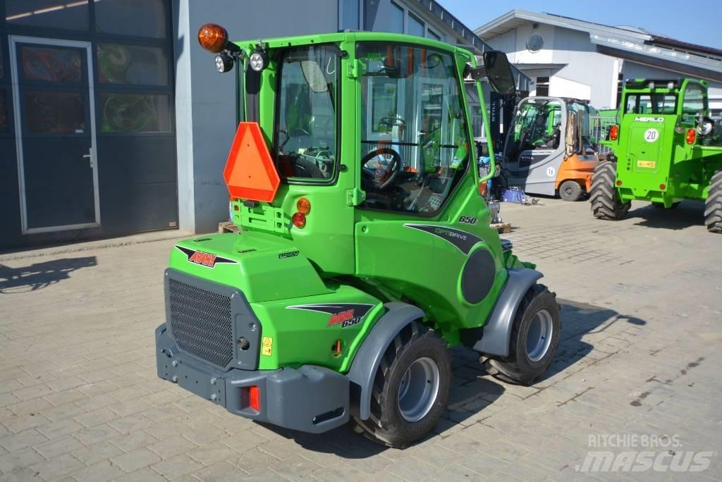 Avant 650 i Малые погрузчики