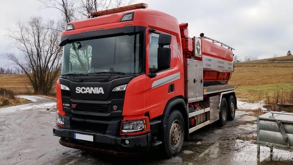 Scania P450 XT Ассенизаторские машины