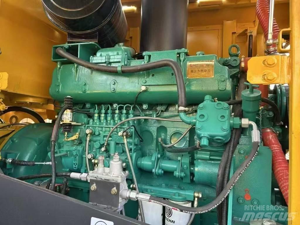  临工 956L Фронтальные погрузчики