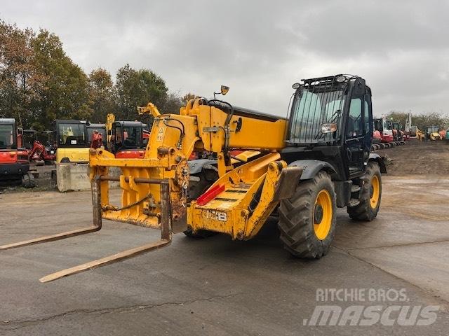 JCB 540-140 Телескопические погрузчики