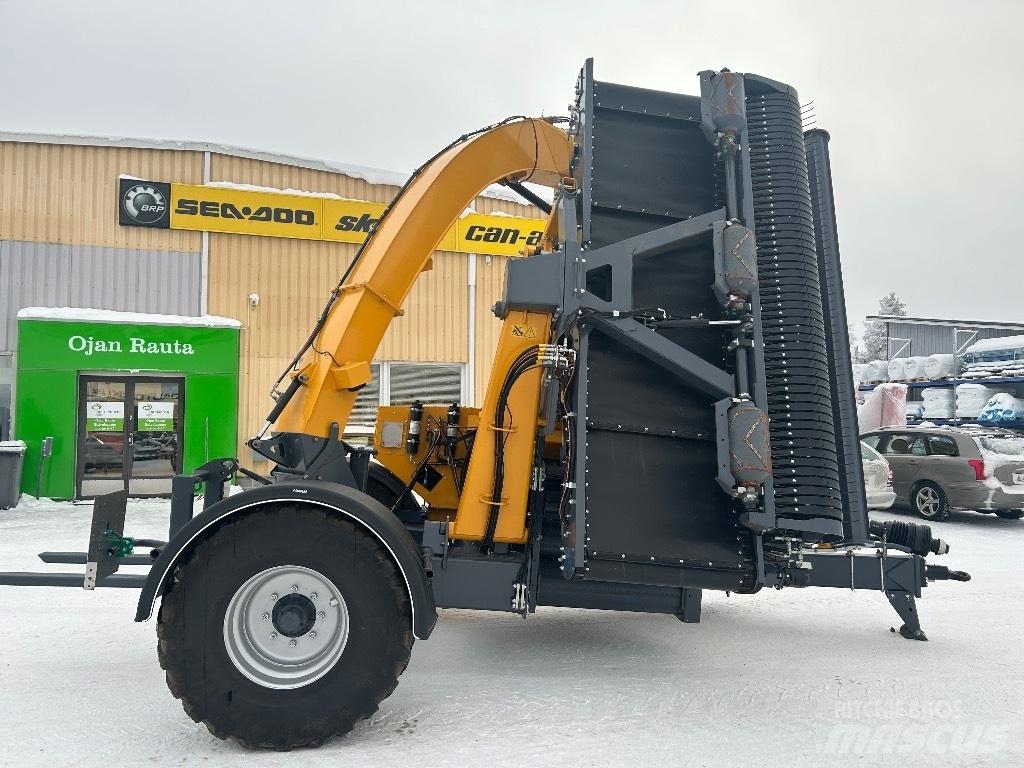 Elho Cobra 7710 T Прицепные кормоуборочные комбайны
