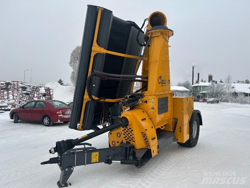Elho Cobra 7710 T Прицепные кормоуборочные комбайны