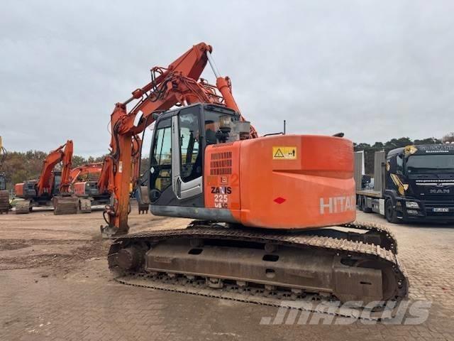 Hitachi ZX 225 US LC Гусеничные экскаваторы