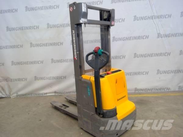 Jungheinrich EJC 112 Ручные штабелёры с электроподъёмом