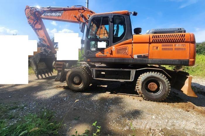 Doosan DX 210 W Колёсные экскаваторы