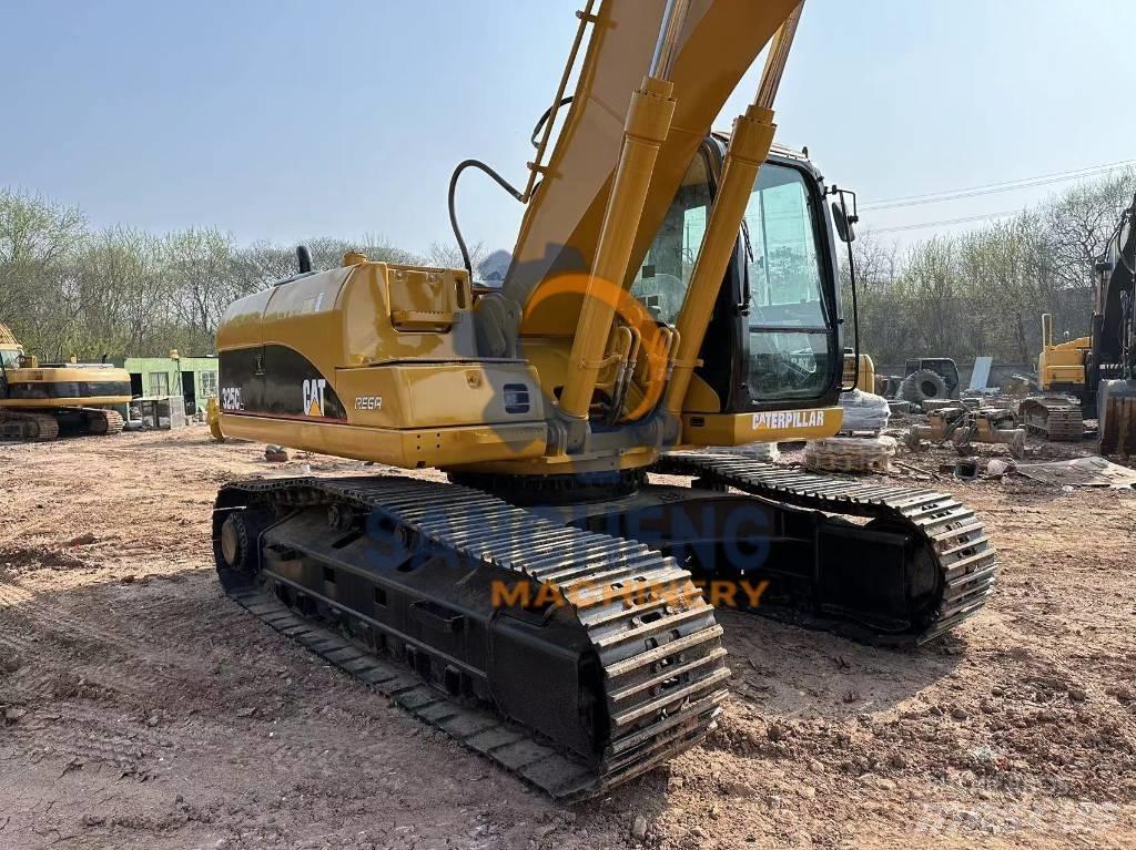CAT 325 CL Гусеничные экскаваторы