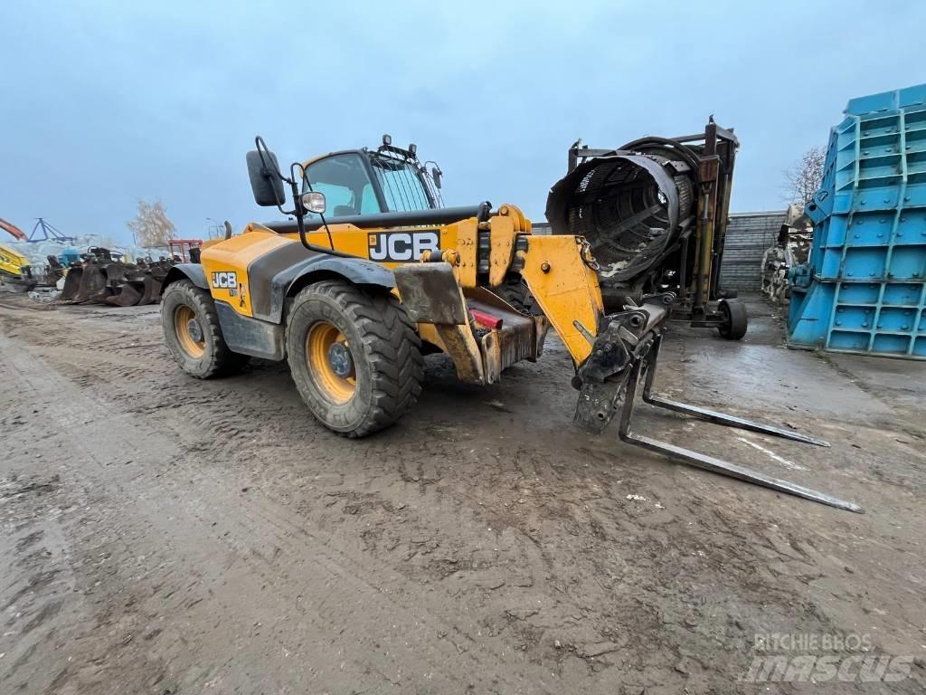 JCB 535-125 Телескопические погрузчики