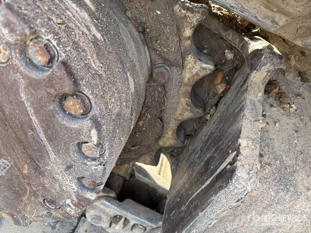 Volvo ECR235EL Гусеничные экскаваторы