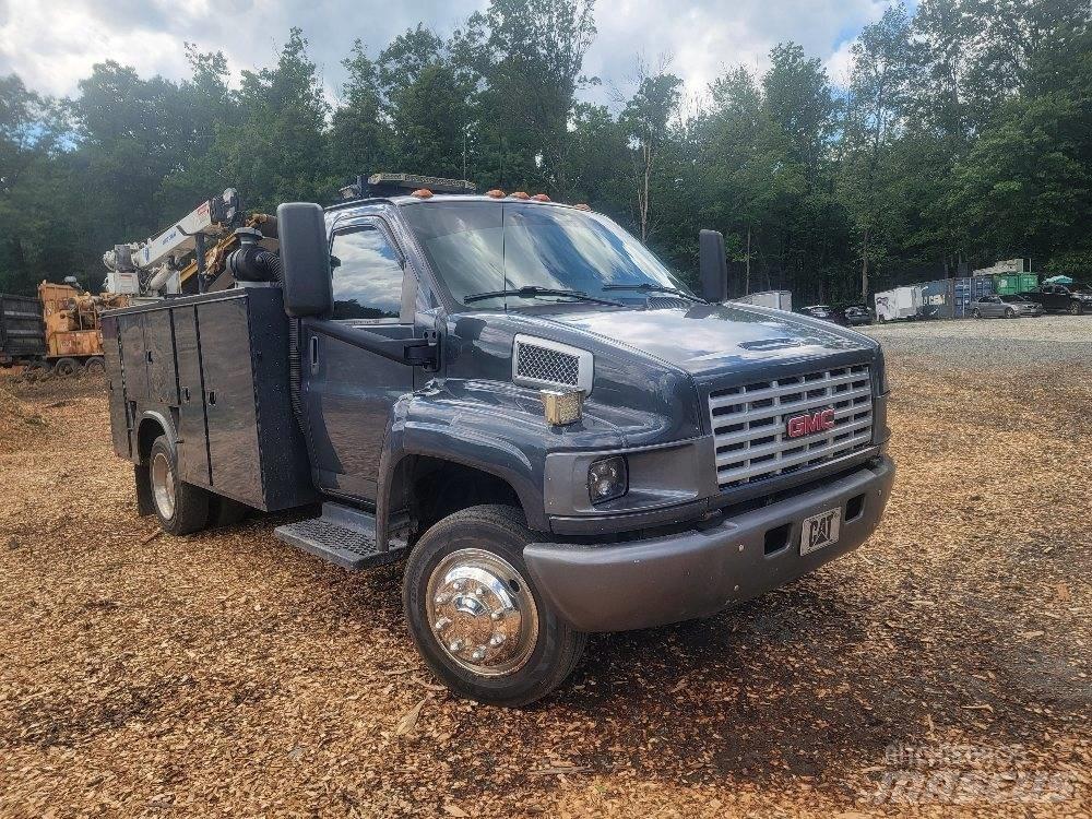 GMC 4500 Комбинированные дорожные машины