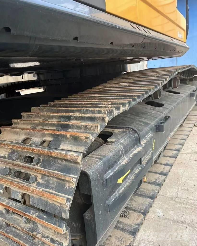 Hyundai 305LC Гусеничные экскаваторы