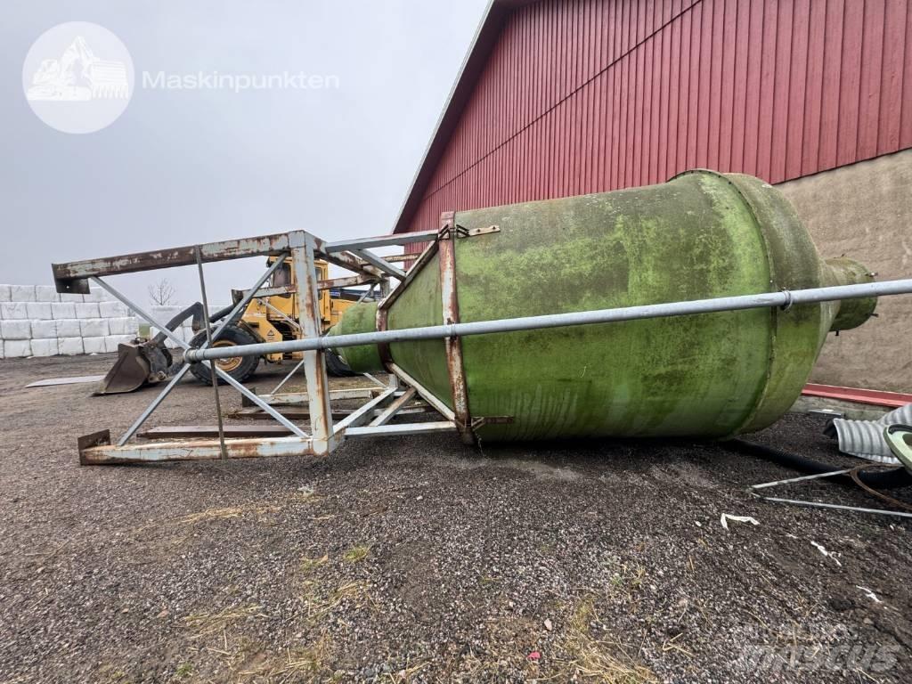  Foderbehållare 20 m3 Резервуары