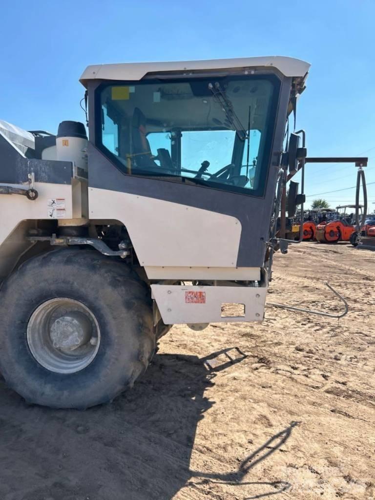 Wirtgen WR200 Ресайклеры