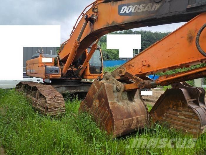 Doosan DX 520 LC Гусеничные экскаваторы
