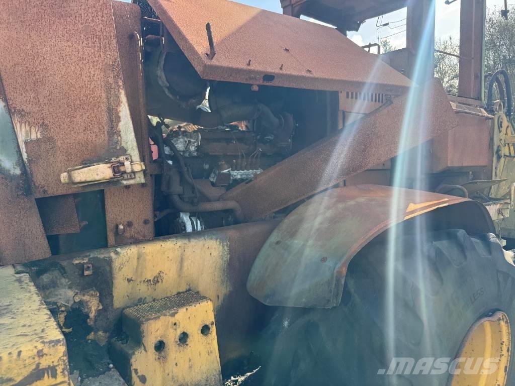 Volvo L 120 D Фронтальные погрузчики