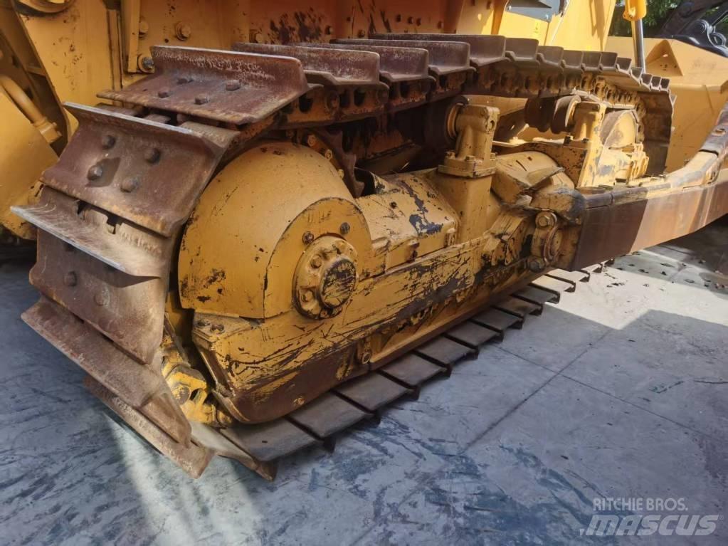 Shantui SD 23 Гусеничные бульдозеры