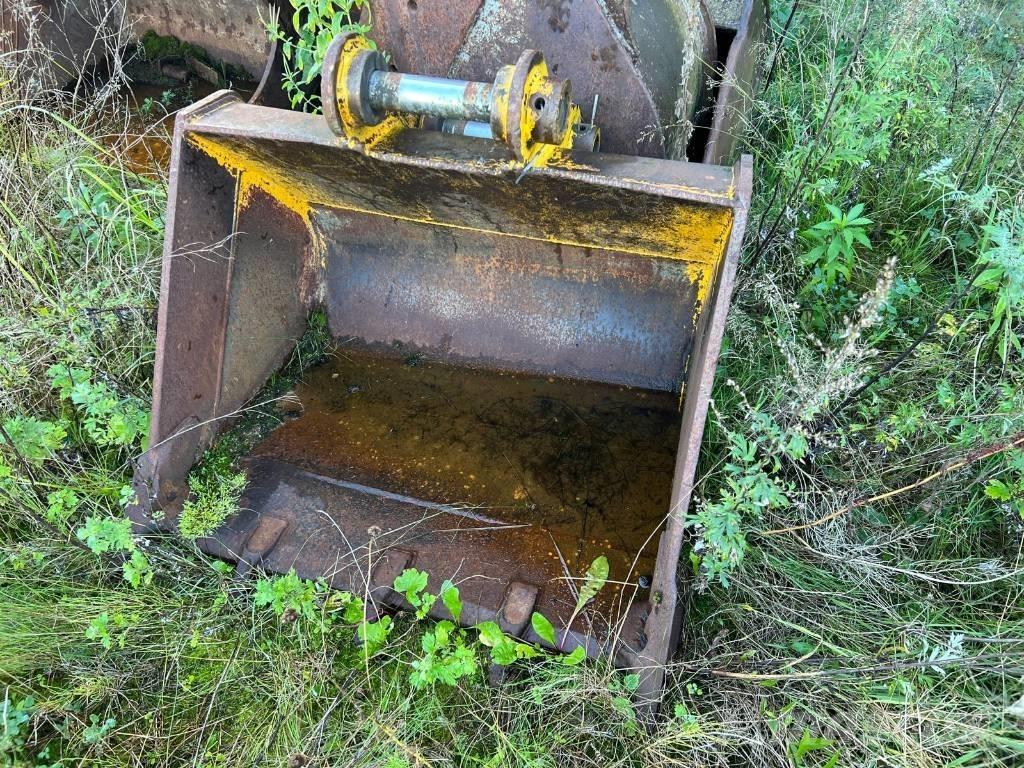 JCB JS 220 LR Гусеничные экскаваторы