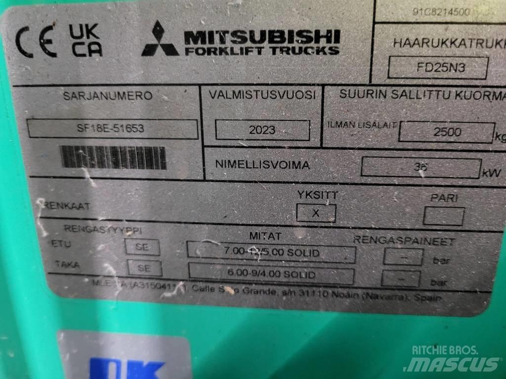 Mitsubishi FD25N3 Дизельные погрузчики