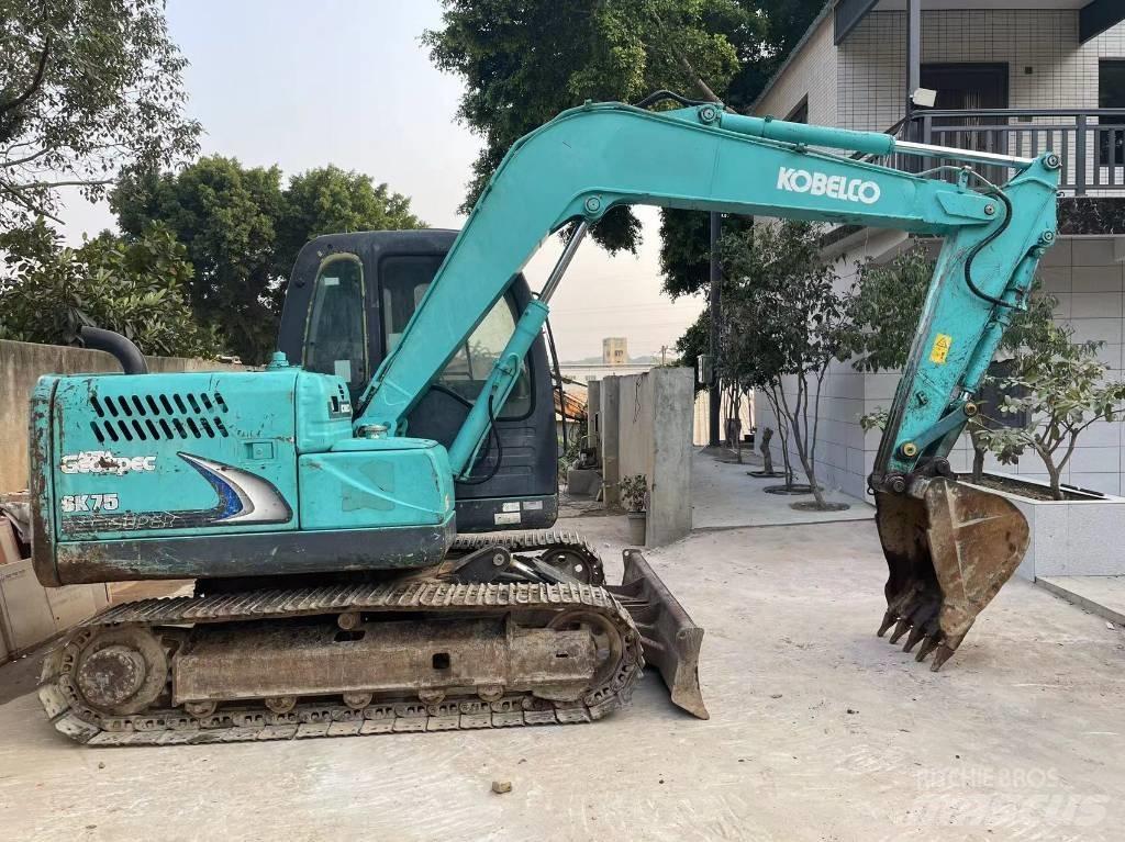 Kobelco SK 75 Гусеничные экскаваторы