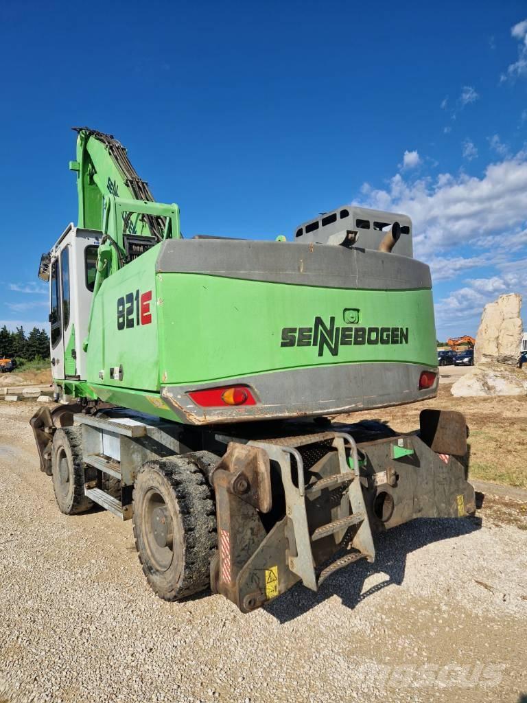 Sennebogen 821 E Колёсные экскаваторы