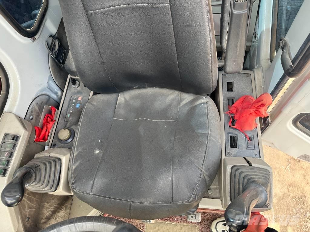 Doosan DH 150 W-7 Колёсные экскаваторы