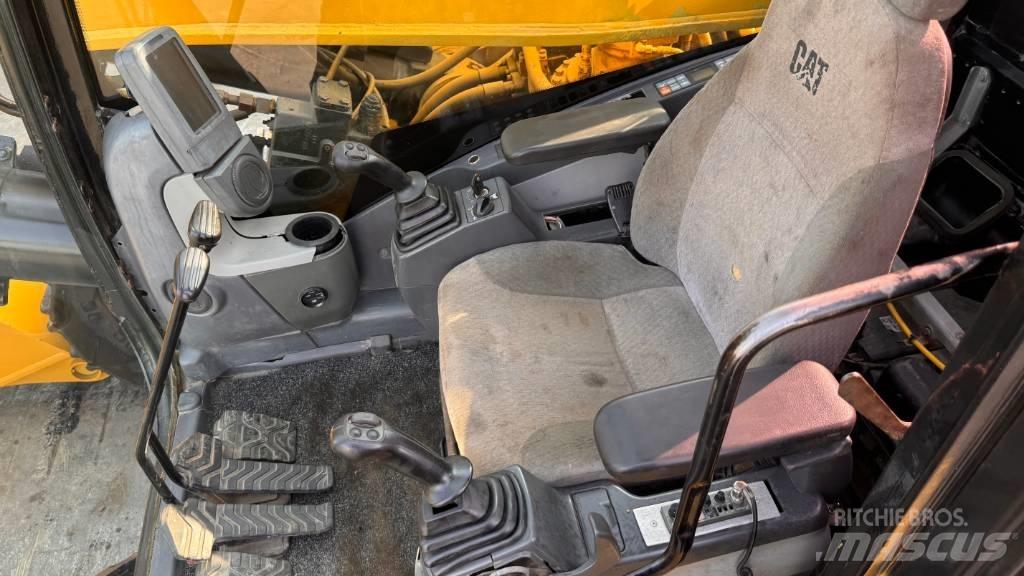 CAT 385CL Longreach Экскаваторы с большим вылетом