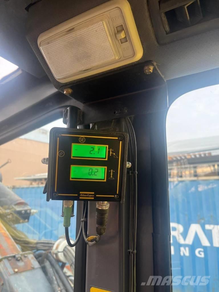 Atlas Copco ECM 660 Буровые вышки