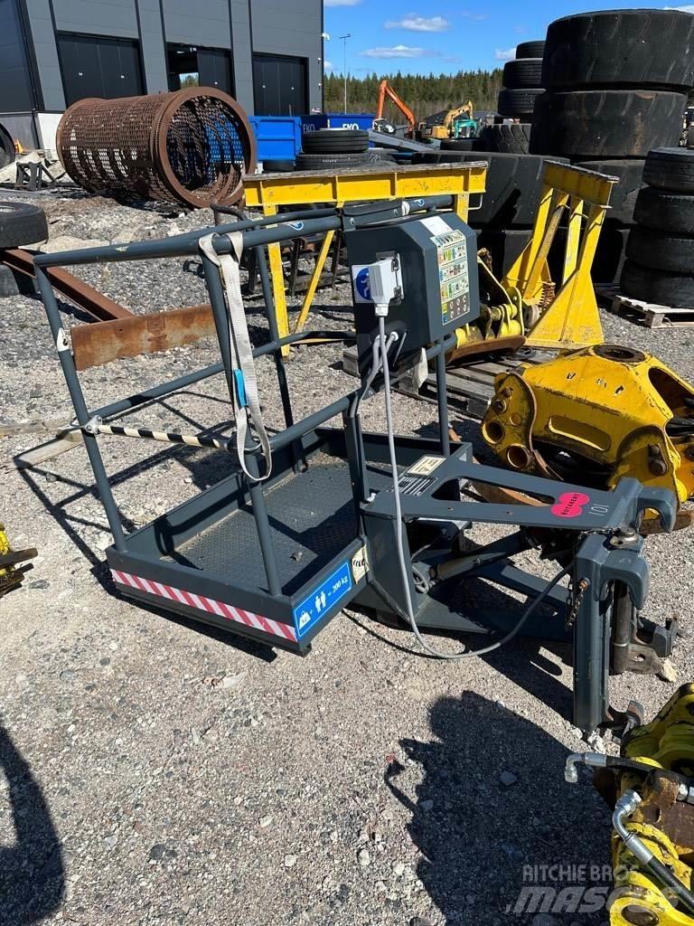 Merlo TF 38 Телескопические погрузчики