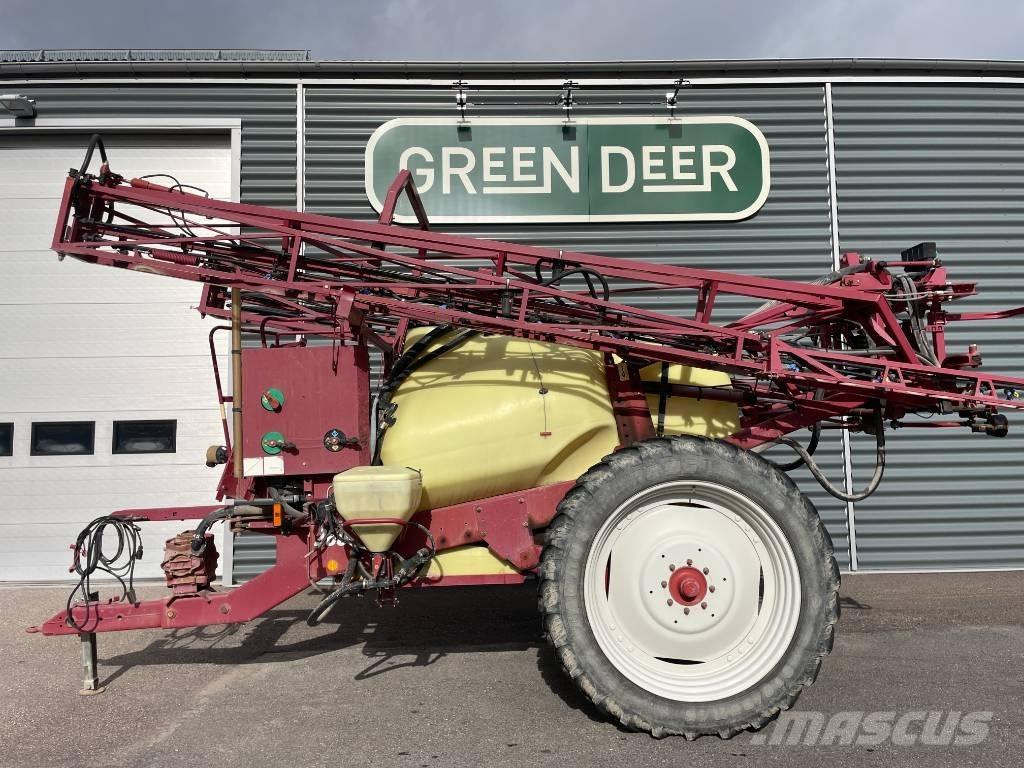 Hardi 2800LPY Прицепные опрыскиватели