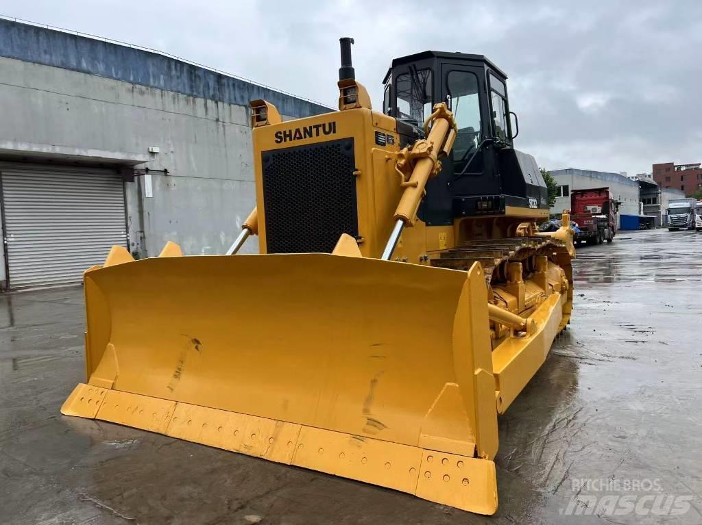 Shantui SD22L Гусеничные бульдозеры