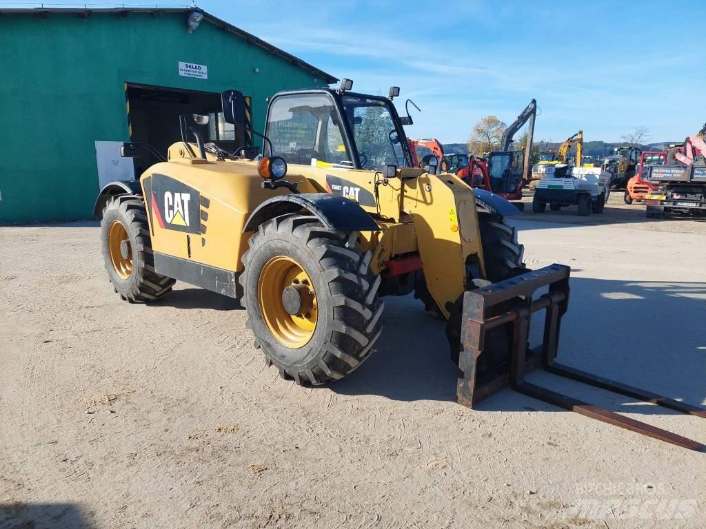 CAT TH 407 Телескопические погрузчики