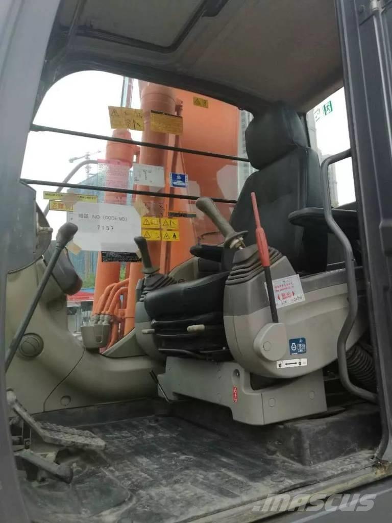 Hitachi zx200 Гусеничные экскаваторы