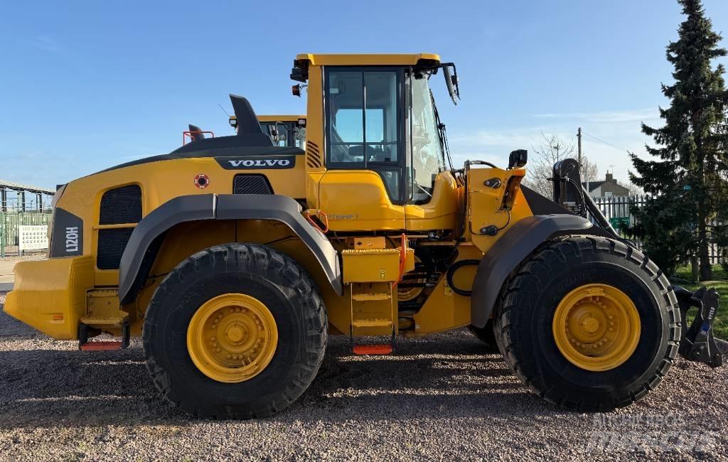 Volvo L 120 H Фронтальные погрузчики